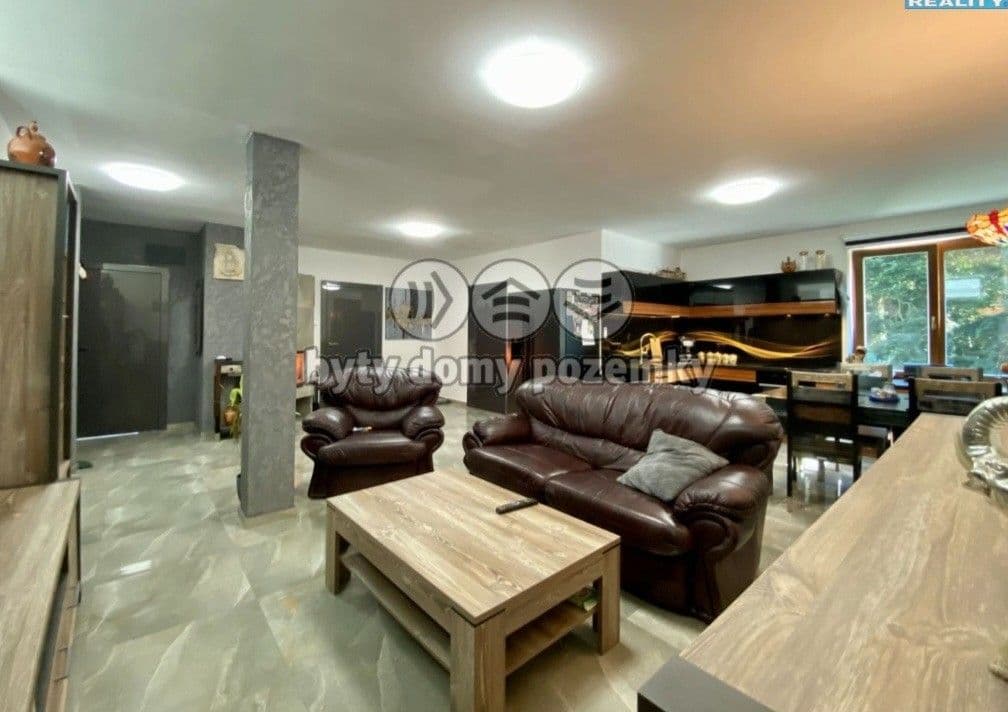 2 bedroom with open-plan kitchen flat for sale, 94 m², Ostrava, Moravskoslezský Region 2 bedroom with open-plan kitchen flat for sale, 94 m², Ostrava, Moravskoslezský Region