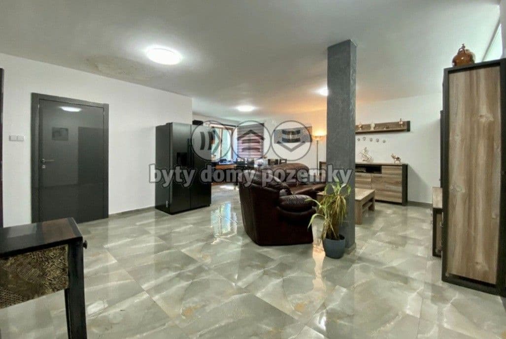 2 bedroom with open-plan kitchen flat for sale, 94 m², Ostrava, Moravskoslezský Region 2 bedroom with open-plan kitchen flat for sale, 94 m², Ostrava, Moravskoslezský Region