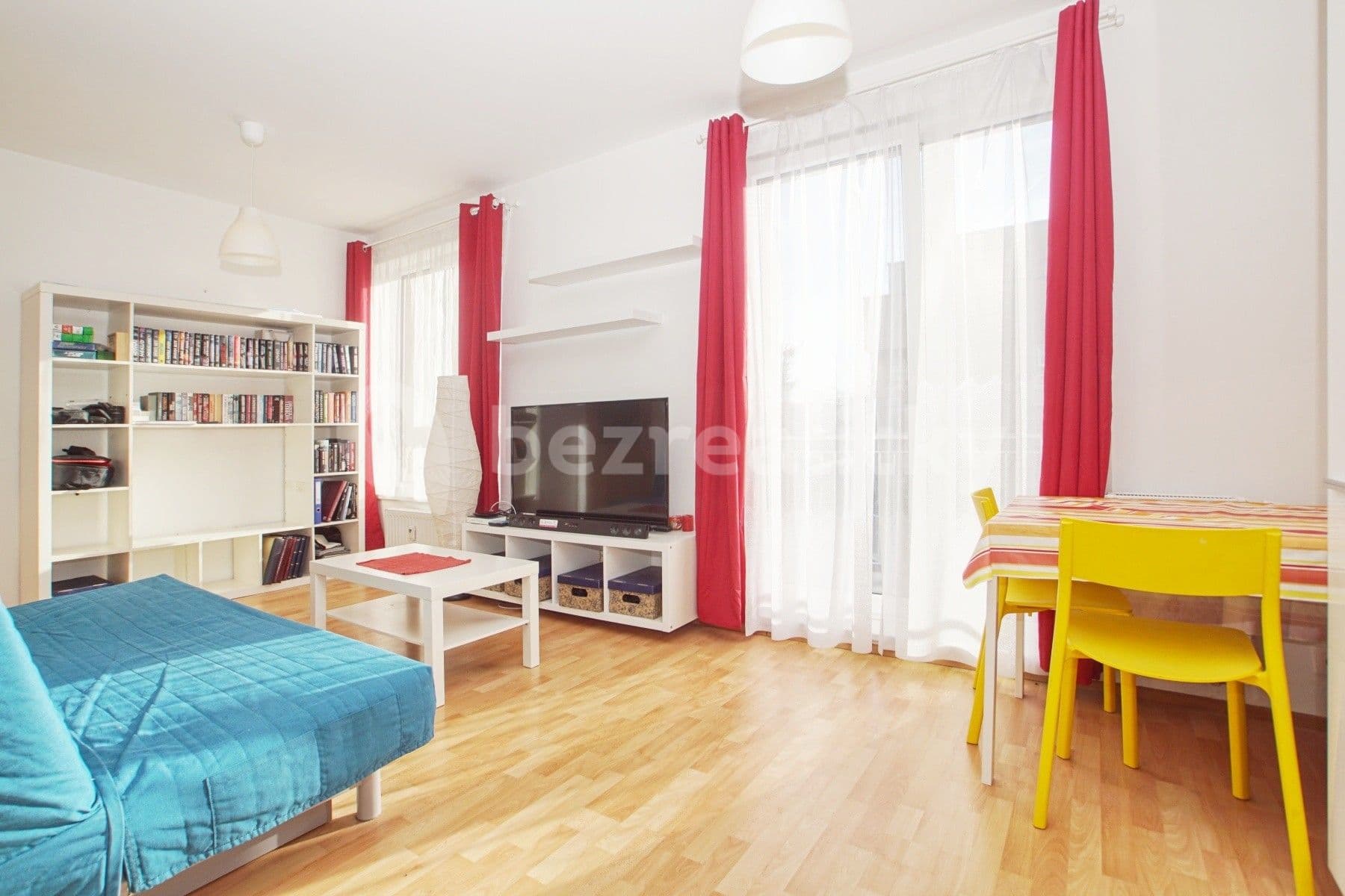 Studio flat to rent, 36 m², U Vodojemu, Brandýs nad Labem-Stará Boleslav, Středočeský Region Studio flat to rent, 36 m², U Vodojemu, Brandýs nad Labem-Stará Boleslav, Středočeský Region