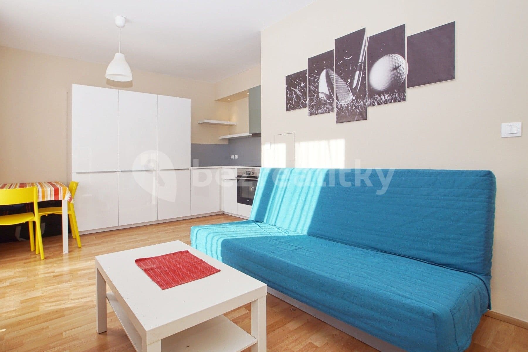 Studio flat to rent, 36 m², U Vodojemu, Brandýs nad Labem-Stará Boleslav, Středočeský Region Studio flat to rent, 36 m², U Vodojemu, Brandýs nad Labem-Stará Boleslav, Středočeský Region