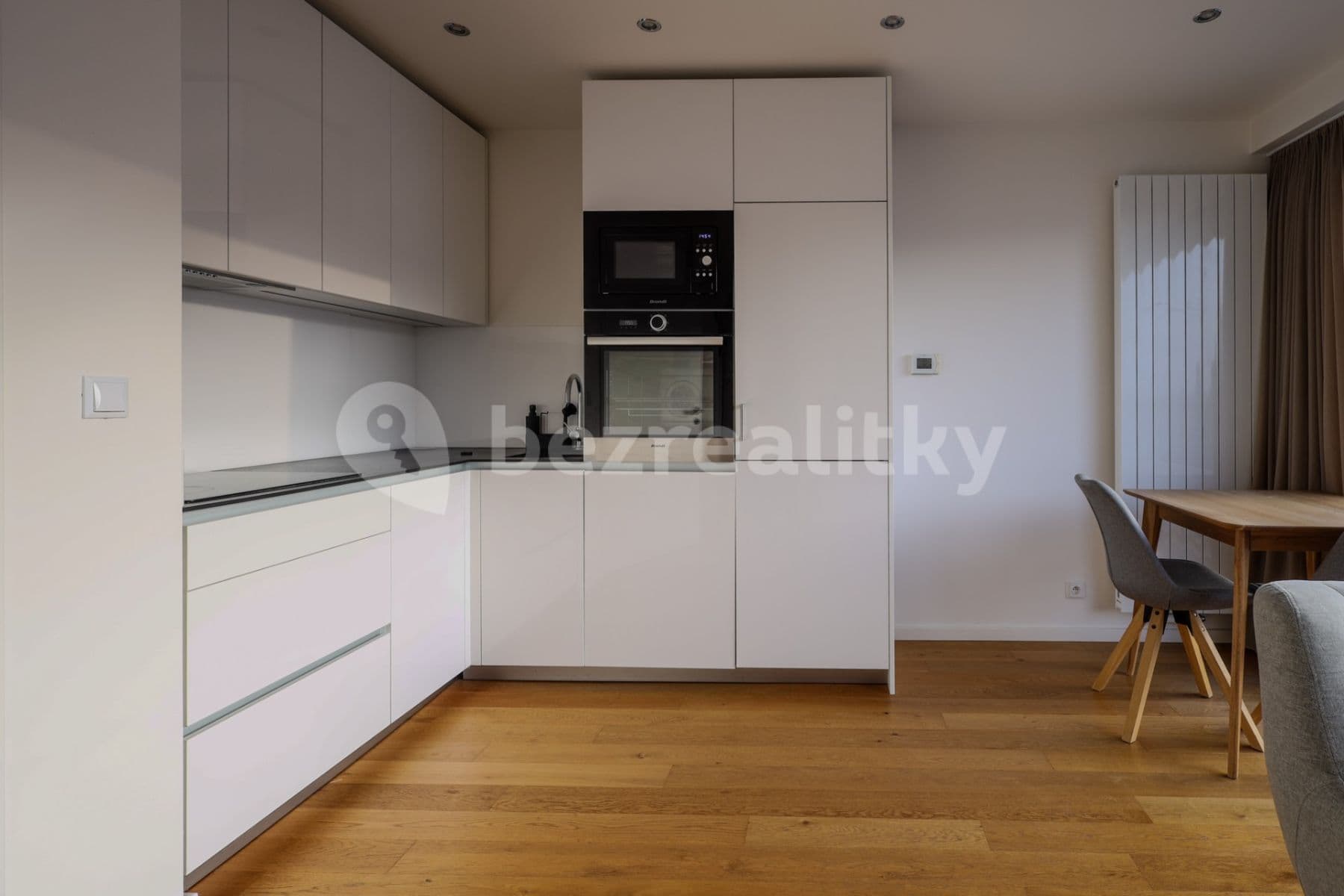 1 bedroom with open-plan kitchen flat to rent, 49 m², Na Pomezí, Prague, Prague 1 bedroom with open-plan kitchen flat to rent, 49 m², Na Pomezí, Prague, Prague