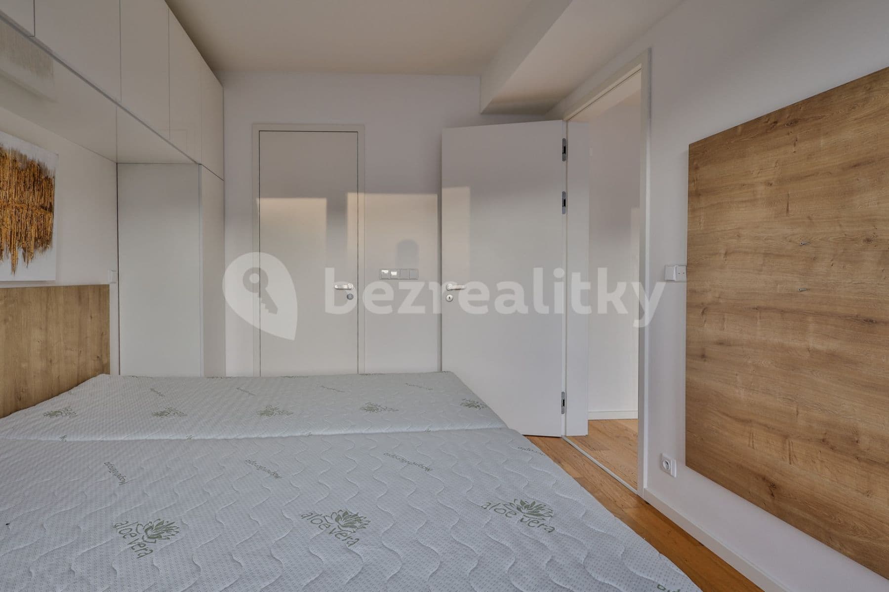 1 bedroom with open-plan kitchen flat to rent, 49 m², Na Pomezí, Prague, Prague 1 bedroom with open-plan kitchen flat to rent, 49 m², Na Pomezí, Prague, Prague
