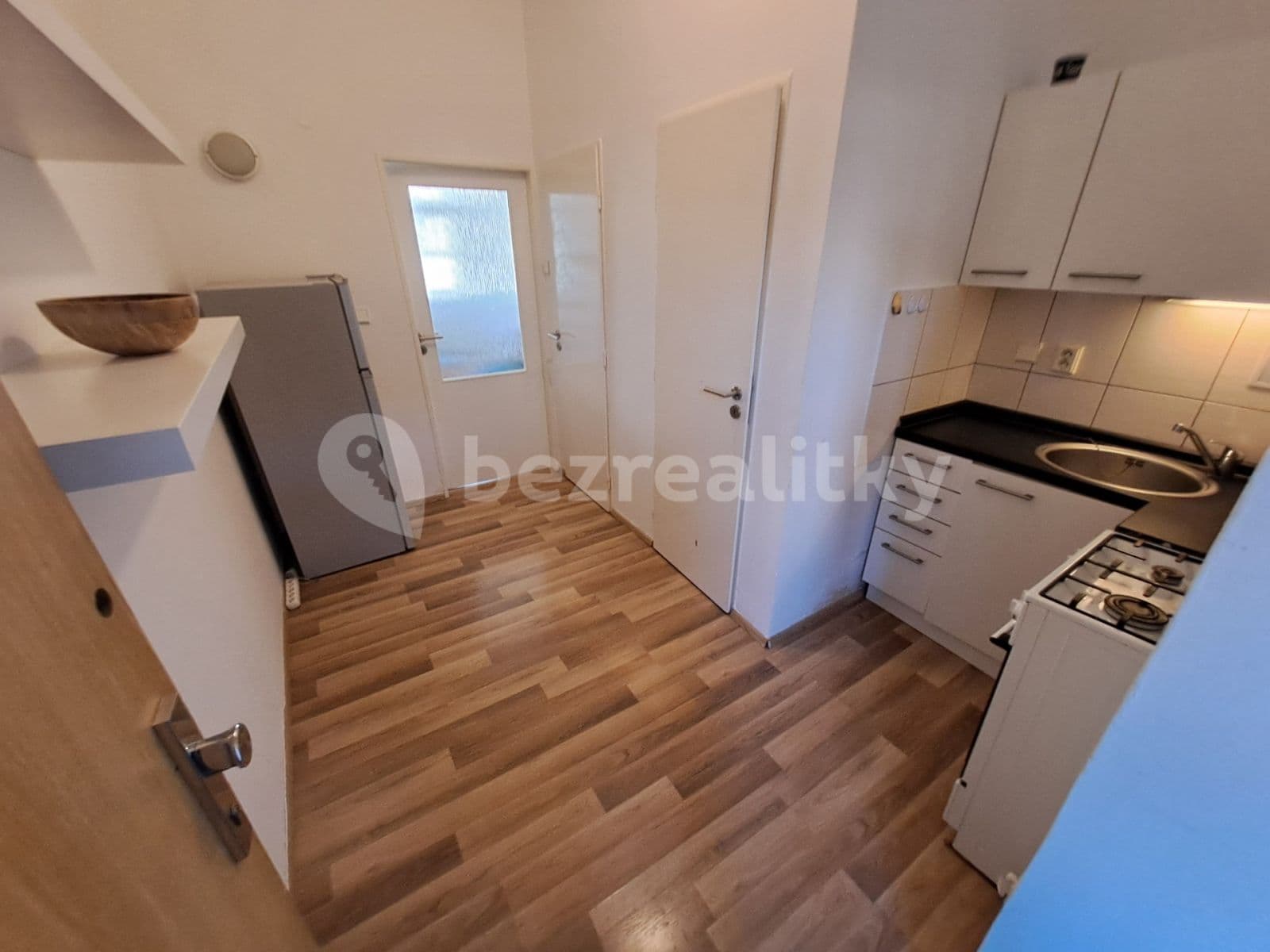 Studio flat to rent, 25 m², Chlumova, Prague, Prague Studio flat to rent, 25 m², Chlumova, Prague, Prague