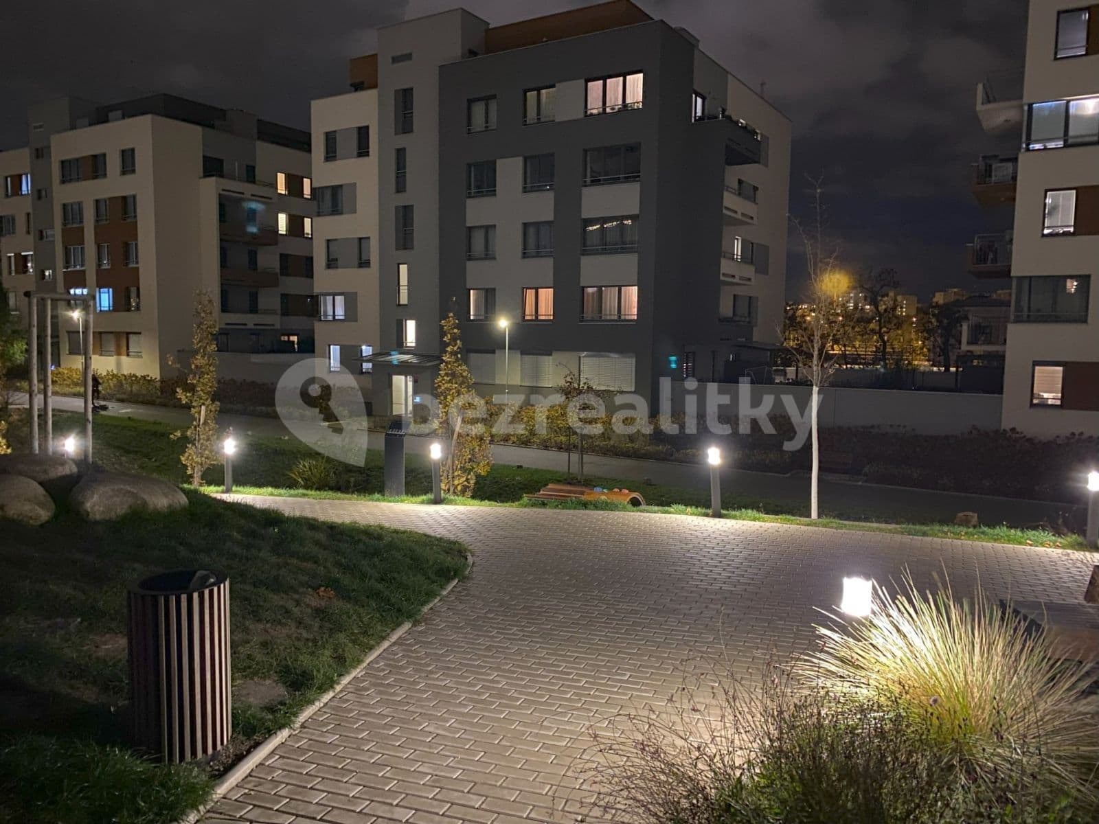 garage to rent, 15 m², Prague, Prague garage to rent, 15 m², Prague, Prague