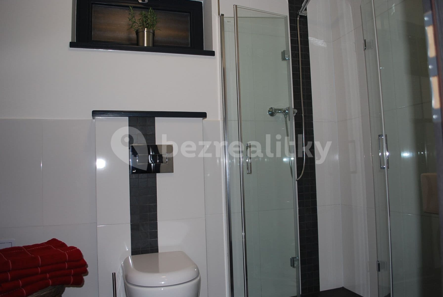 house to rent, 50 m², Slámová, Kamenice, Středočeský Region house to rent, 50 m², Slámová, Kamenice, Středočeský Region