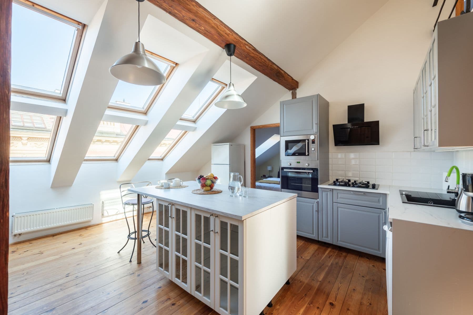 flat to rent, 80 m², Pštrossova, Prague, Prague flat to rent, 80 m², Pštrossova, Prague, Prague