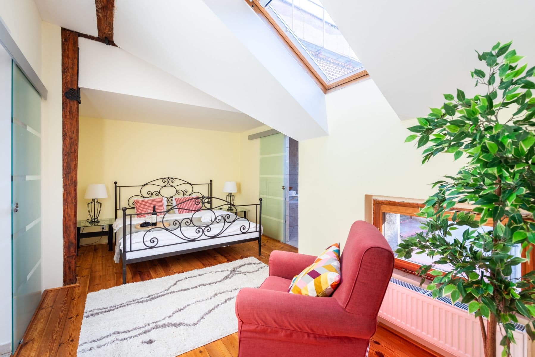 flat to rent, 80 m², Pštrossova, Prague, Prague flat to rent, 80 m², Pštrossova, Prague, Prague