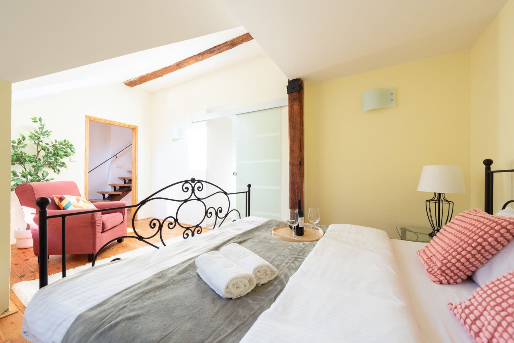 flat to rent, 80 m², Pštrossova, Prague, Prague flat to rent, 80 m², Pštrossova, Prague, Prague