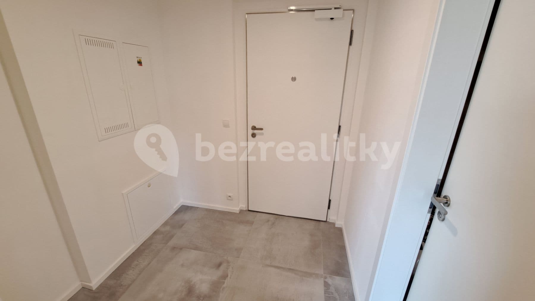 1 bedroom with open-plan kitchen flat to rent, 55 m², Hagiborská, Prague, Prague 1 bedroom with open-plan kitchen flat to rent, 55 m², Hagiborská, Prague, Prague