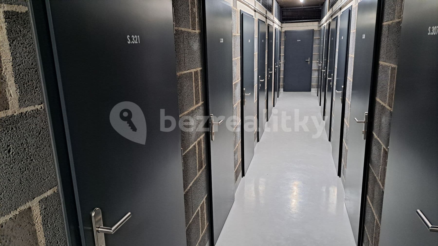 1 bedroom with open-plan kitchen flat to rent, 55 m², Hagiborská, Prague, Prague 1 bedroom with open-plan kitchen flat to rent, 55 m², Hagiborská, Prague, Prague