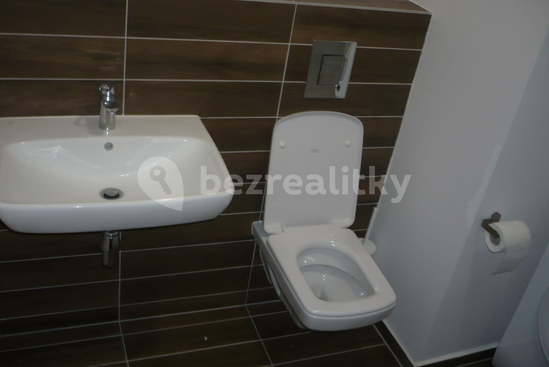 1 bedroom flat to rent, 37 m², Malokrasňanská, Rača, Bratislavský Region 1 bedroom flat to rent, 37 m², Malokrasňanská, Rača, Bratislavský Region