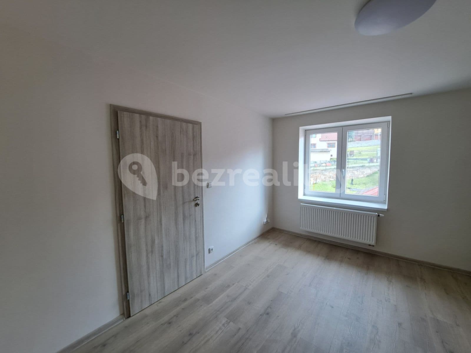 2 bedroom with open-plan kitchen flat to rent, 60 m², Bratrská, Bystřice nad Pernštejnem, Vysočina Region 2 bedroom with open-plan kitchen flat to rent, 60 m², Bratrská, Bystřice nad Pernštejnem, Vysočina Region