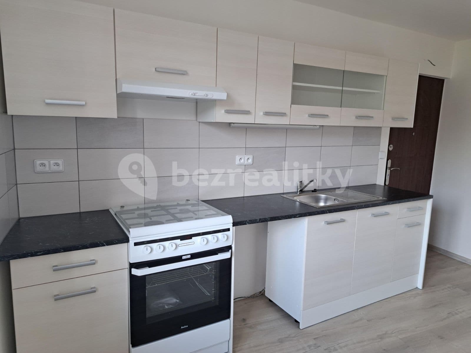 2 bedroom with open-plan kitchen flat to rent, 60 m², Bratrská, Bystřice nad Pernštejnem, Vysočina Region 2 bedroom with open-plan kitchen flat to rent, 60 m², Bratrská, Bystřice nad Pernštejnem, Vysočina Region