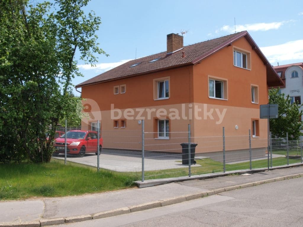 1 bedroom with open-plan kitchen flat to rent, 50 m², Domažlická, Říčany, Středočeský Region 1 bedroom with open-plan kitchen flat to rent, 50 m², Domažlická, Říčany, Středočeský Region