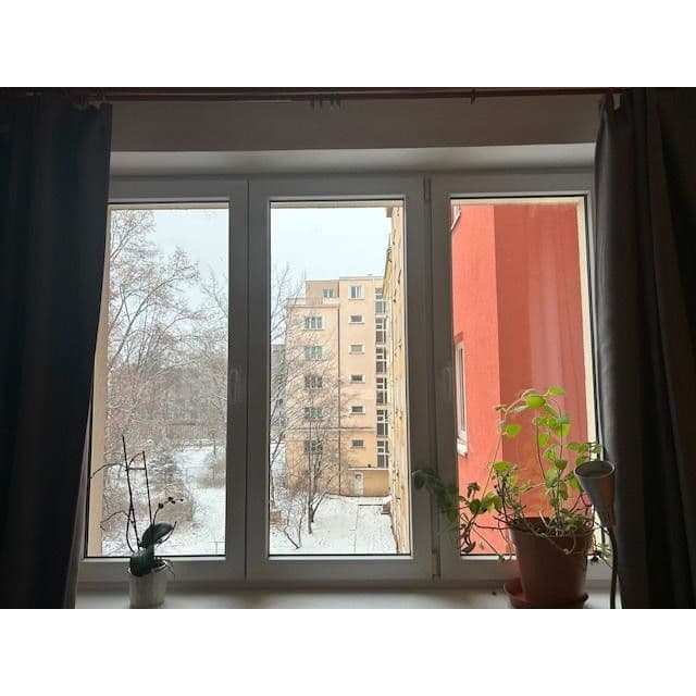1 bedroom with open-plan kitchen flat to rent, 49 m², Viklefova, Prague, Prague 1 bedroom with open-plan kitchen flat to rent, 49 m², Viklefova, Prague, Prague