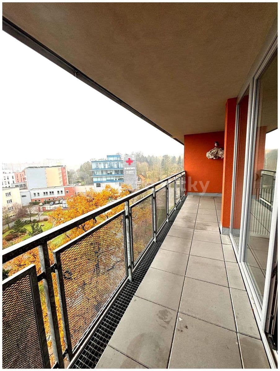 1 bedroom with open-plan kitchen flat to rent, 80 m², Kotíkovská, Plzeň, Plzeňský Region 1 bedroom with open-plan kitchen flat to rent, 80 m², Kotíkovská, Plzeň, Plzeňský Region