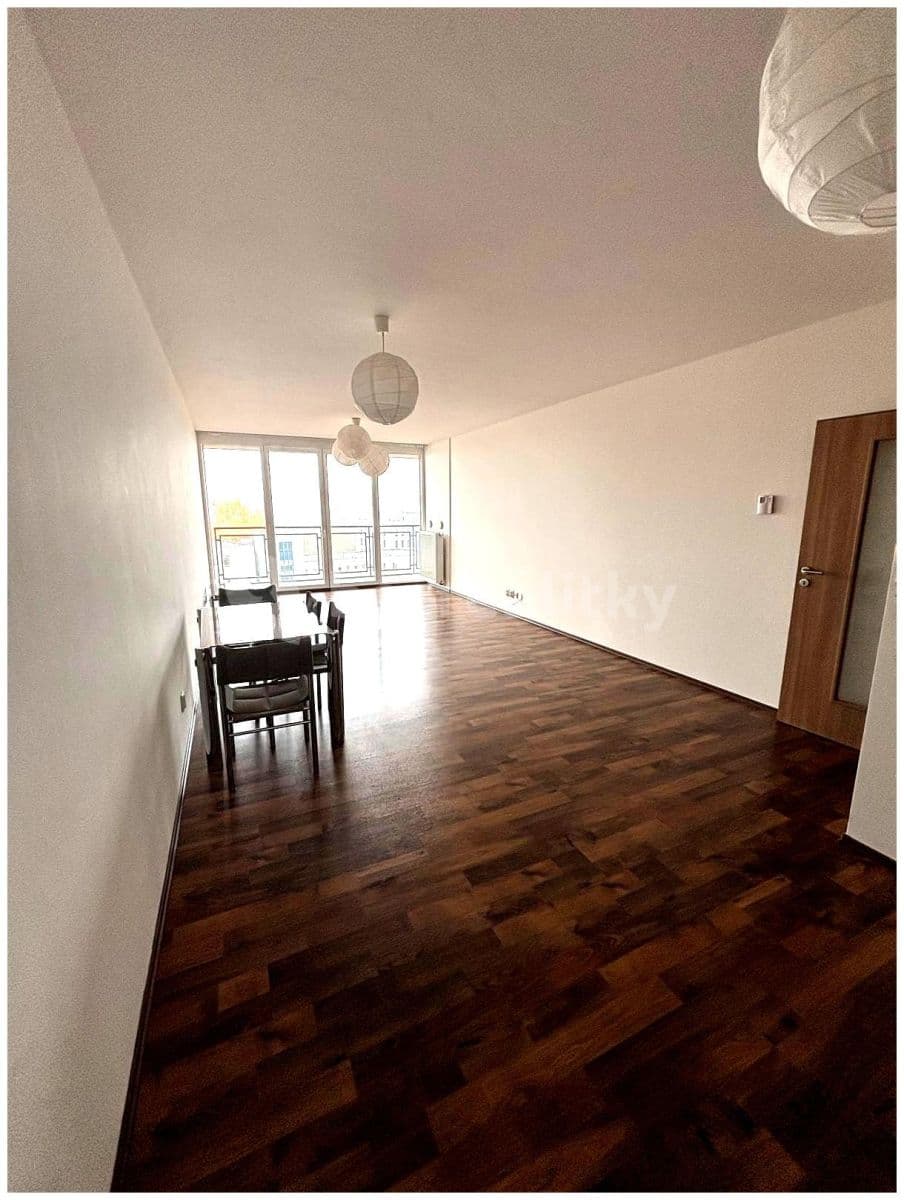 1 bedroom with open-plan kitchen flat to rent, 80 m², Kotíkovská, Plzeň, Plzeňský Region 1 bedroom with open-plan kitchen flat to rent, 80 m², Kotíkovská, Plzeň, Plzeňský Region