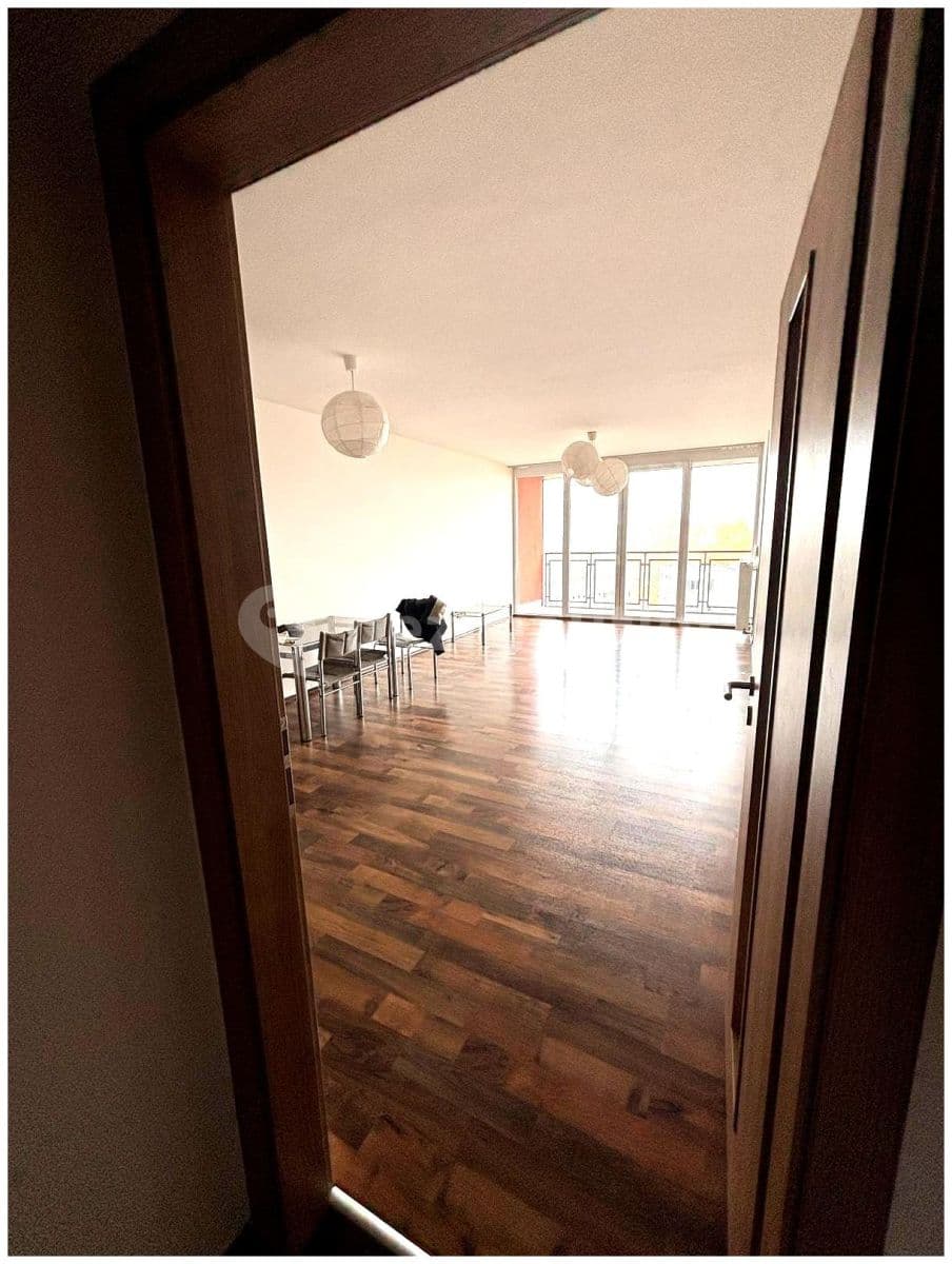 1 bedroom with open-plan kitchen flat to rent, 80 m², Kotíkovská, Plzeň, Plzeňský Region 1 bedroom with open-plan kitchen flat to rent, 80 m², Kotíkovská, Plzeň, Plzeňský Region