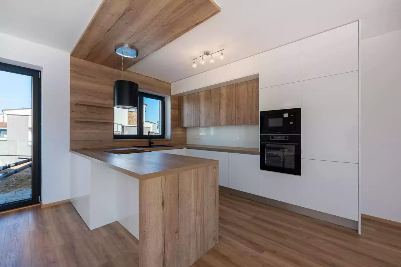 house for sale, 180 m², Pomněnková, Mukařov, Středočeský Region house for sale, 180 m², Pomněnková, Mukařov, Středočeský Region