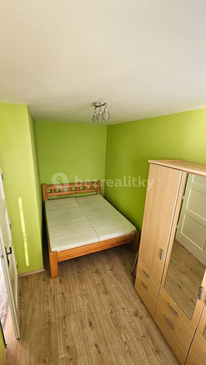 1 bedroom with open-plan kitchen flat to rent, 45 m², Humpolecká, Prague, Prague 1 bedroom with open-plan kitchen flat to rent, 45 m², Humpolecká, Prague, Prague