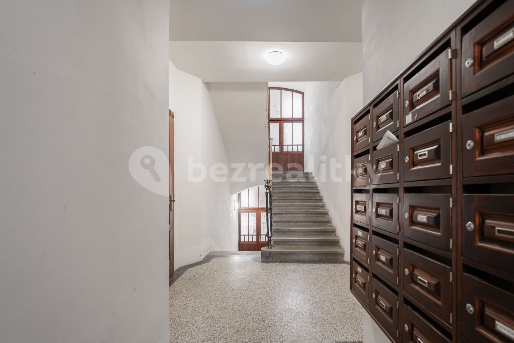 1 bedroom with open-plan kitchen flat to rent, 48 m², Plynární, Prague, Prague 1 bedroom with open-plan kitchen flat to rent, 48 m², Plynární, Prague, Prague