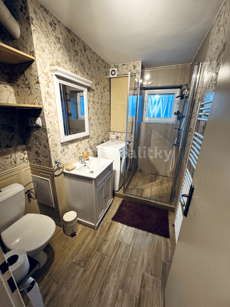 2 bedroom flat to rent, 50 m², Lovinského, Bratislava - mestská časť Staré Mesto, Bratislavský Region 2 bedroom flat to rent, 50 m², Lovinského, Bratislava - mestská časť Staré Mesto, Bratislavský Region