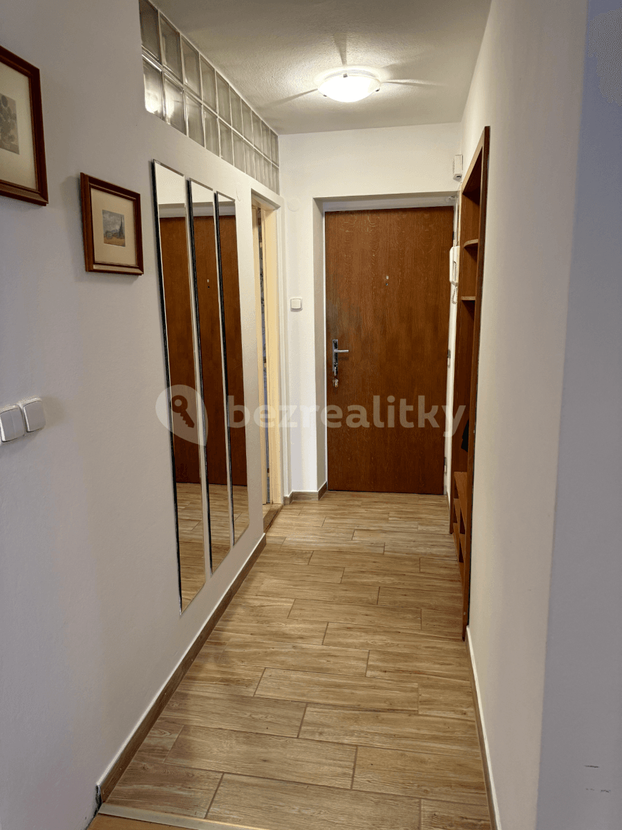 2 bedroom flat to rent, 50 m², Lovinského, Bratislava - mestská časť Staré Mesto, Bratislavský Region 2 bedroom flat to rent, 50 m², Lovinského, Bratislava - mestská časť Staré Mesto, Bratislavský Region