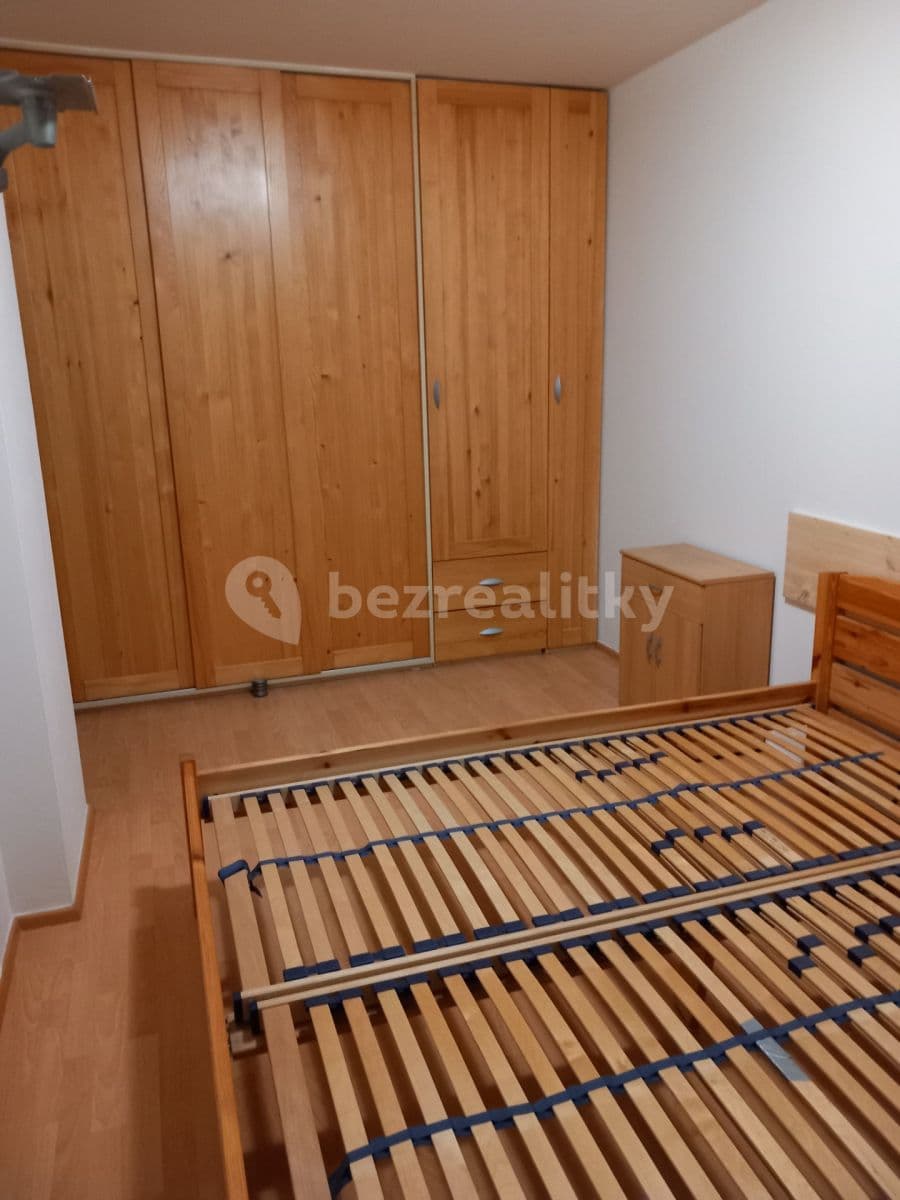 1 bedroom with open-plan kitchen flat to rent, 53 m², Trmická, Prague, Prague 1 bedroom with open-plan kitchen flat to rent, 53 m², Trmická, Prague, Prague