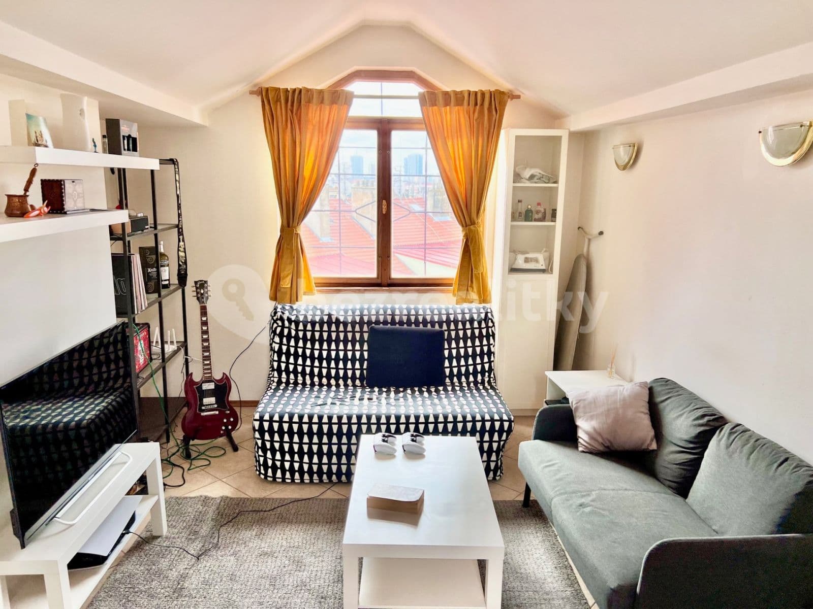 1 bedroom with open-plan kitchen flat to rent, 40 m², Na Kozačce, Prague, Prague 1 bedroom with open-plan kitchen flat to rent, 40 m², Na Kozačce, Prague, Prague