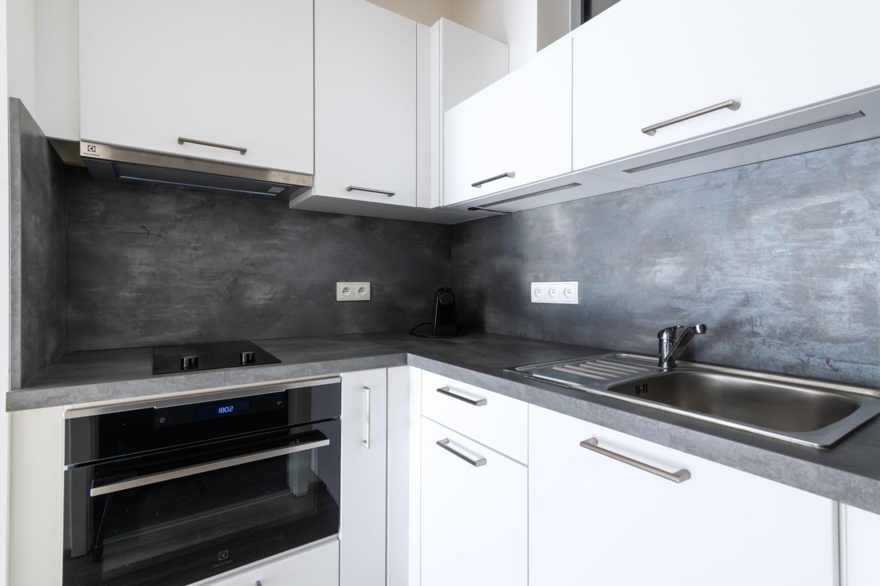 flat to rent, 35 m², Hlaváčkova, Prague, Prague flat to rent, 35 m², Hlaváčkova, Prague, Prague