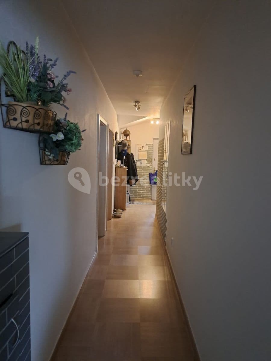 house to rent, 130 m², Dlážděná, Postřižín, Středočeský Region house to rent, 130 m², Dlážděná, Postřižín, Středočeský Region