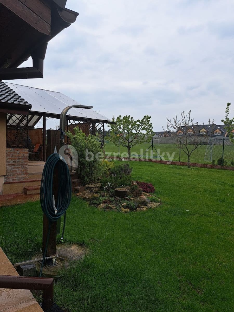 house to rent, 130 m², Dlážděná, Postřižín, Středočeský Region house to rent, 130 m², Dlážděná, Postřižín, Středočeský Region