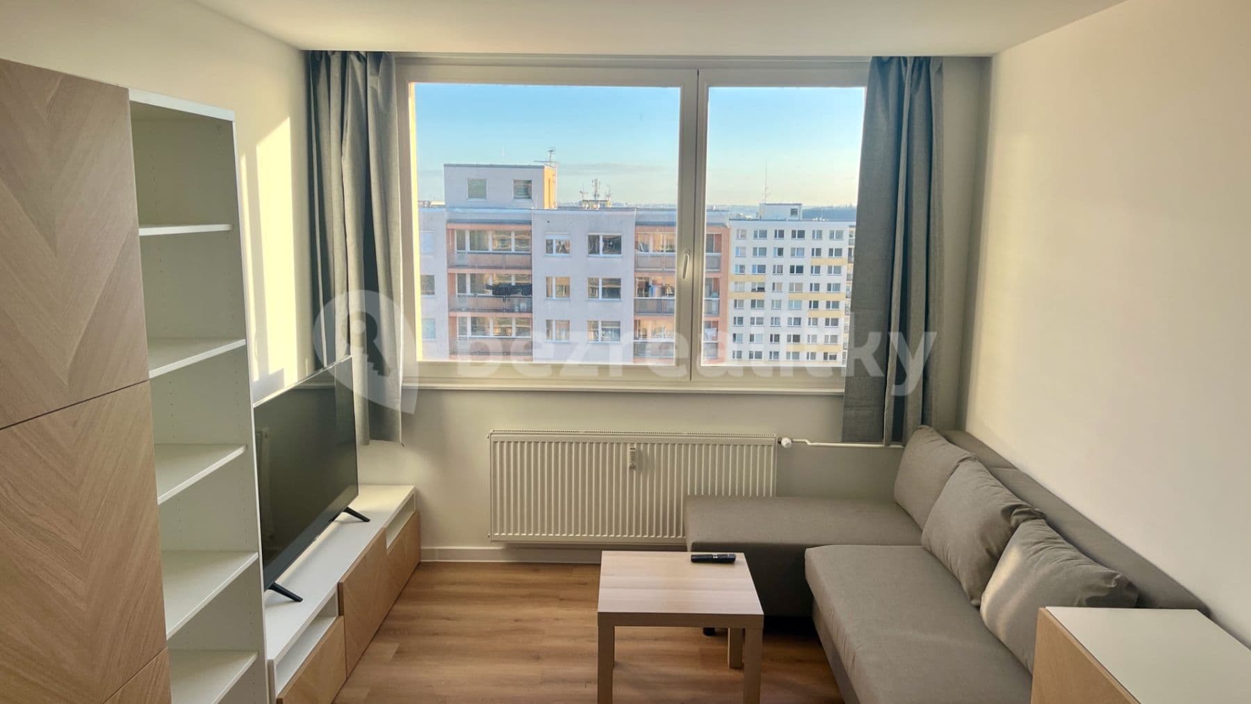 1 bedroom with open-plan kitchen flat to rent, 42 m², Ciolkovského, Prague, Prague 1 bedroom with open-plan kitchen flat to rent, 42 m², Ciolkovského, Prague, Prague