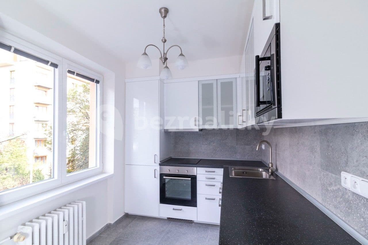 2 bedroom flat to rent, 53 m², Pod Lipami, Prague, Prague 2 bedroom flat to rent, 53 m², Pod Lipami, Prague, Prague