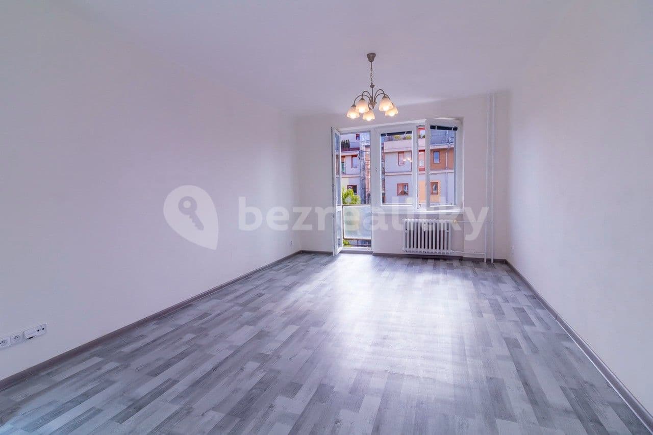 2 bedroom flat to rent, 53 m², Pod Lipami, Prague, Prague 2 bedroom flat to rent, 53 m², Pod Lipami, Prague, Prague
