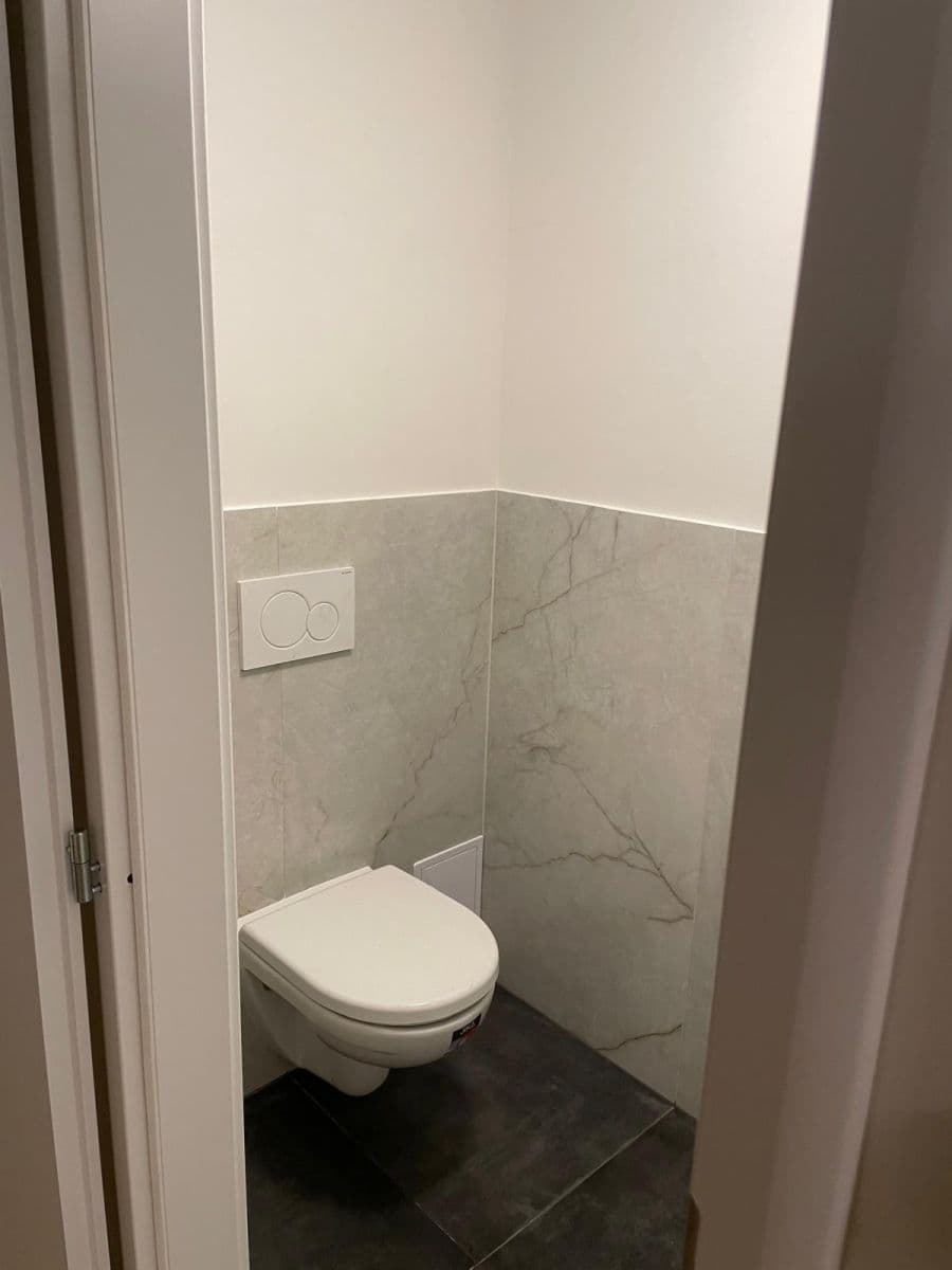 Studio flat to rent, 19 m², Křížová, Prague, Prague Studio flat to rent, 19 m², Křížová, Prague, Prague