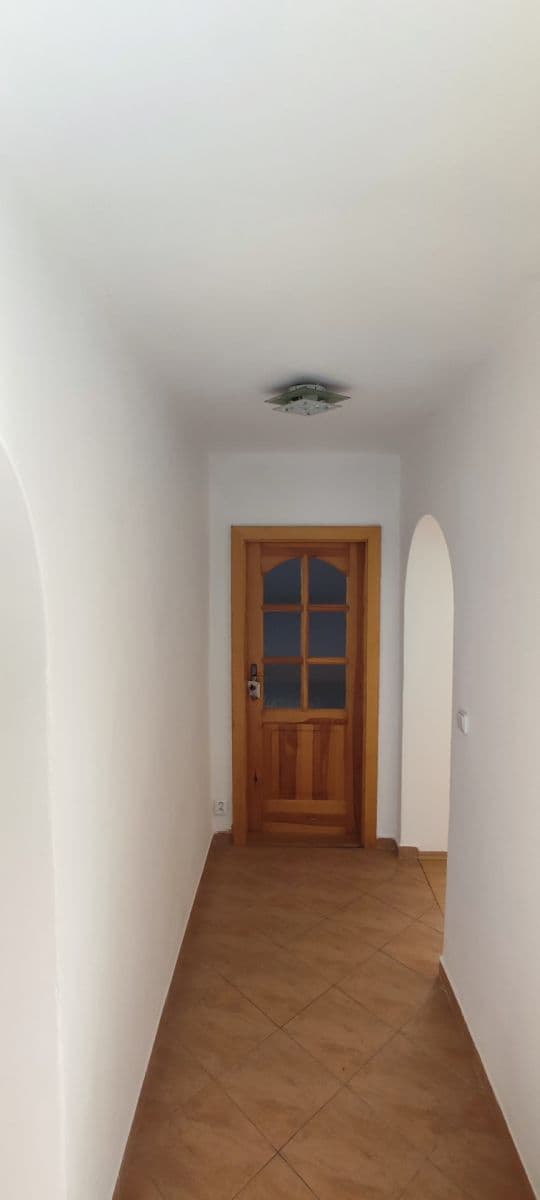 5 bedroom flat to rent, 60 m², Rákosníkova, Neveklov, Středočeský Region 5 bedroom flat to rent, 60 m², Rákosníkova, Neveklov, Středočeský Region