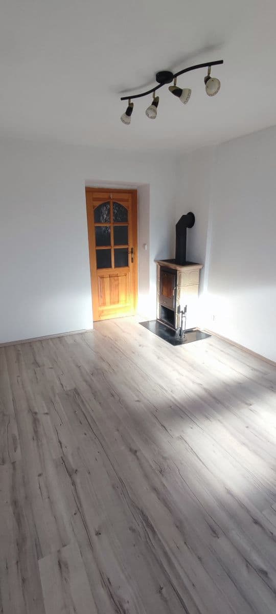 5 bedroom flat to rent, 60 m², Rákosníkova, Neveklov, Středočeský Region 5 bedroom flat to rent, 60 m², Rákosníkova, Neveklov, Středočeský Region