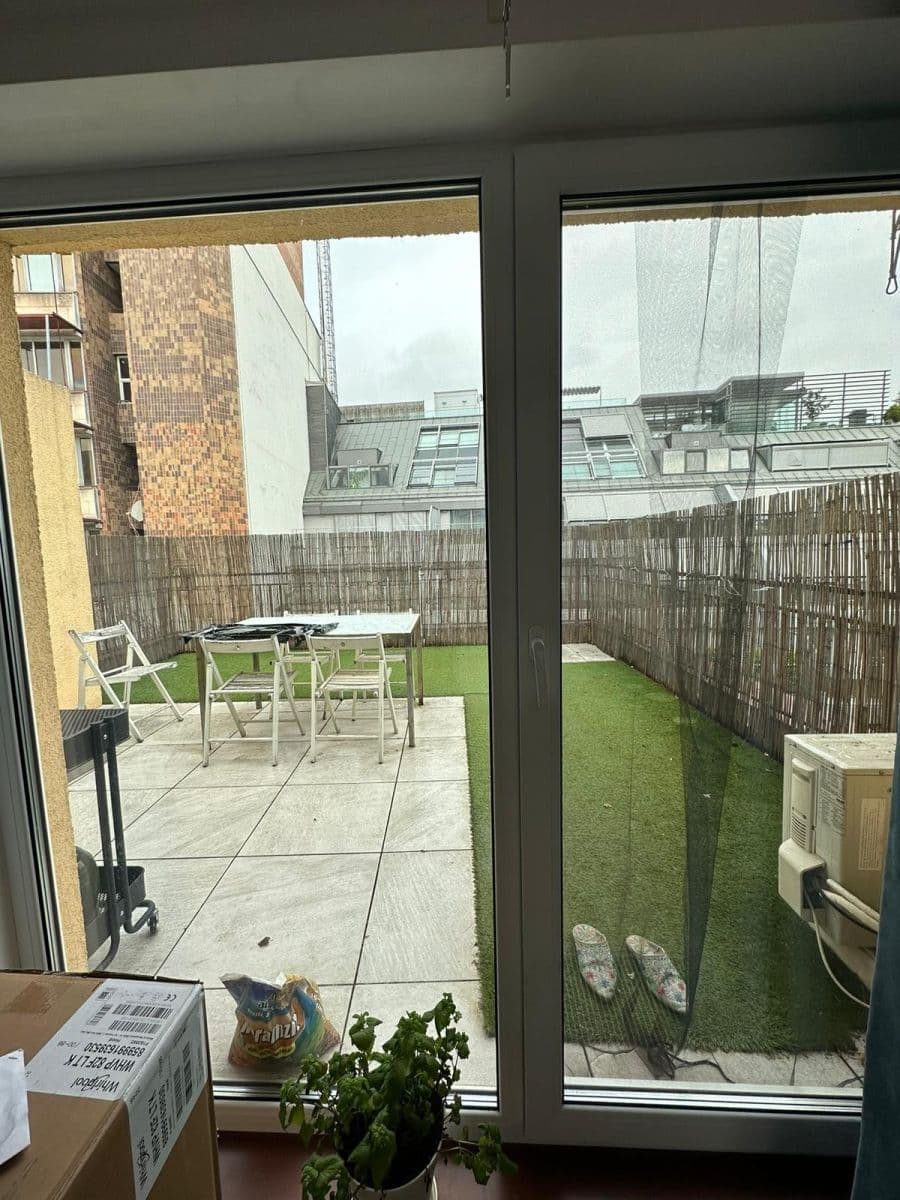 2 bedroom flat to rent, 55 m², Grösslingová, Bratislava - mestská časť Staré Mesto, Bratislavský Region 2 bedroom flat to rent, 55 m², Grösslingová, Bratislava - mestská časť Staré Mesto, Bratislavský Region