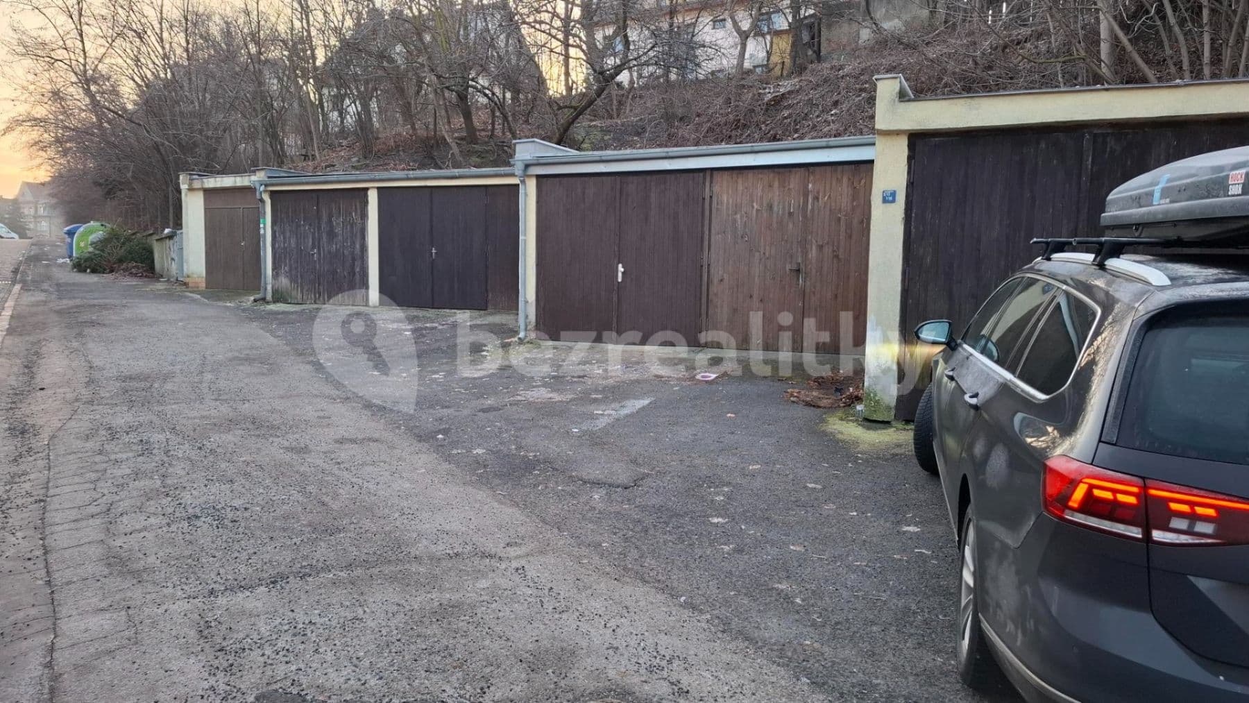 garage to rent, 27 m², U Klavírky, Prague, Prague garage to rent, 27 m², U Klavírky, Prague, Prague