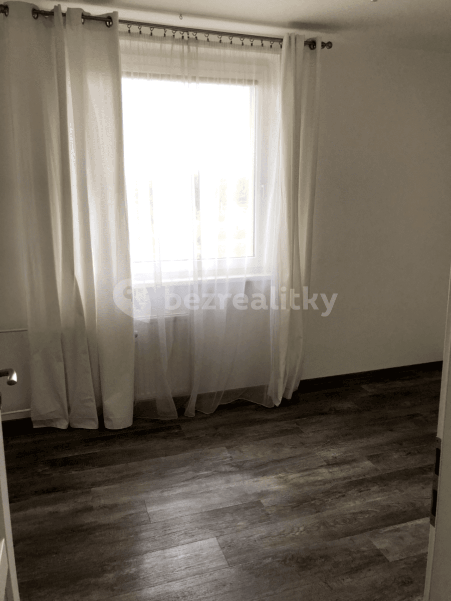 3 bedroom flat to rent, 63 m², Valachův žleb, Zlín, Zlínský Region 3 bedroom flat to rent, 63 m², Valachův žleb, Zlín, Zlínský Region