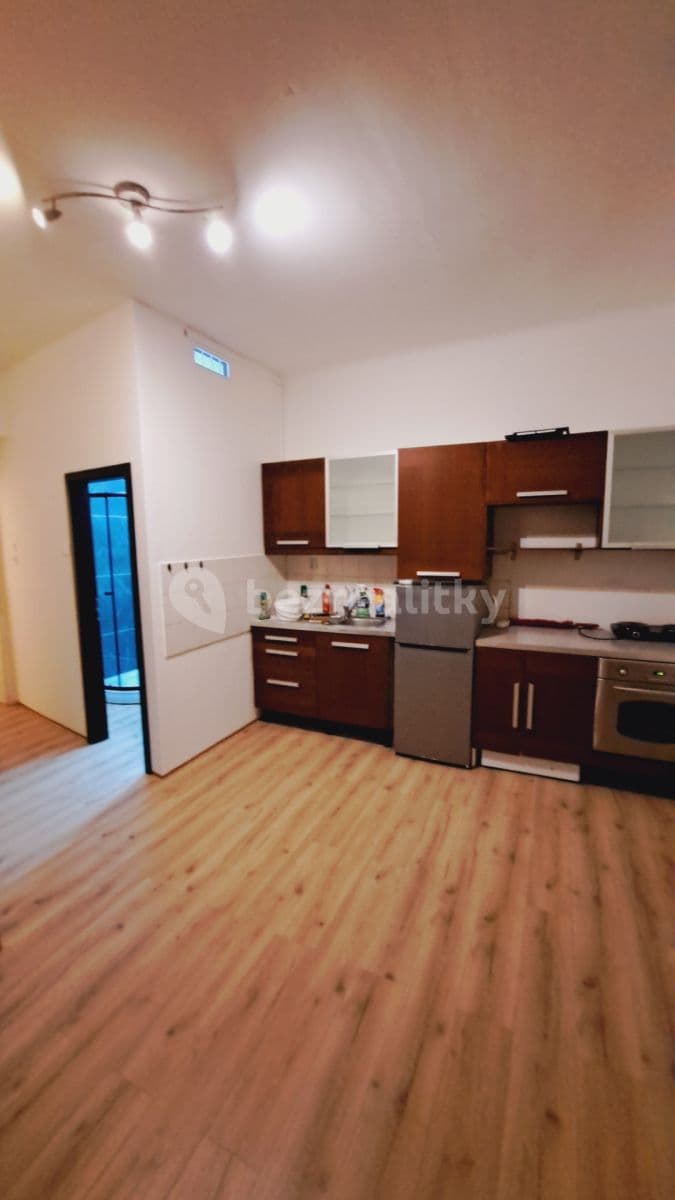 Studio flat to rent, 30 m², U Křížku, Prague, Prague Studio flat to rent, 30 m², U Křížku, Prague, Prague
