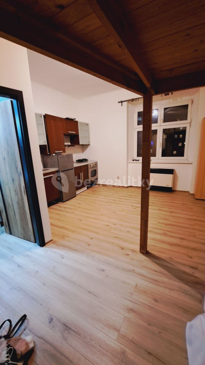 Studio flat to rent, 30 m², U Křížku, Prague, Prague Studio flat to rent, 30 m², U Křížku, Prague, Prague