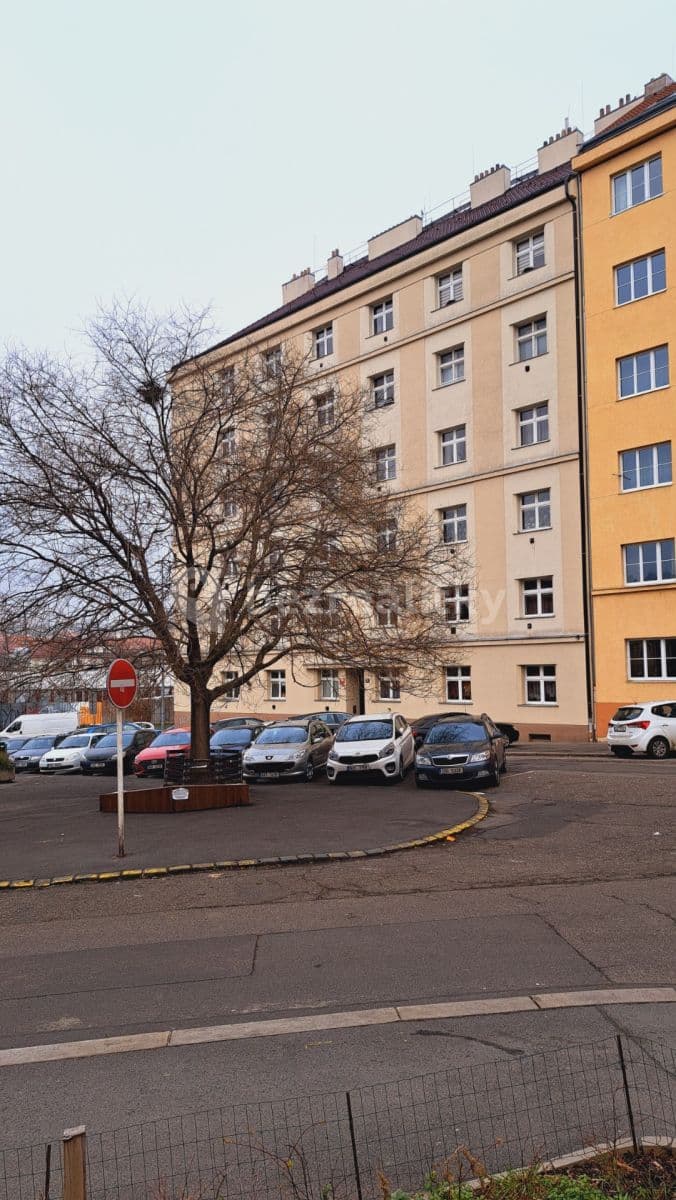 Studio flat to rent, 30 m², U Křížku, Prague, Prague Studio flat to rent, 30 m², U Křížku, Prague, Prague