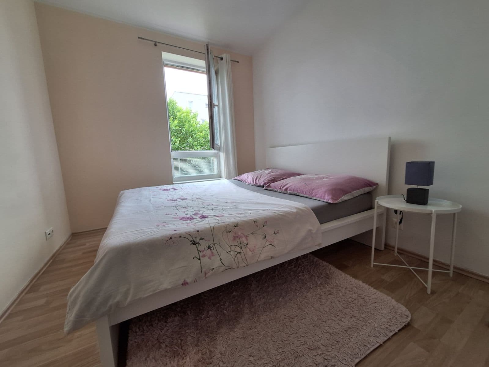 1 bedroom with open-plan kitchen flat to rent, 54 m², Václava Trojana, Prague, Prague 1 bedroom with open-plan kitchen flat to rent, 54 m², Václava Trojana, Prague, Prague