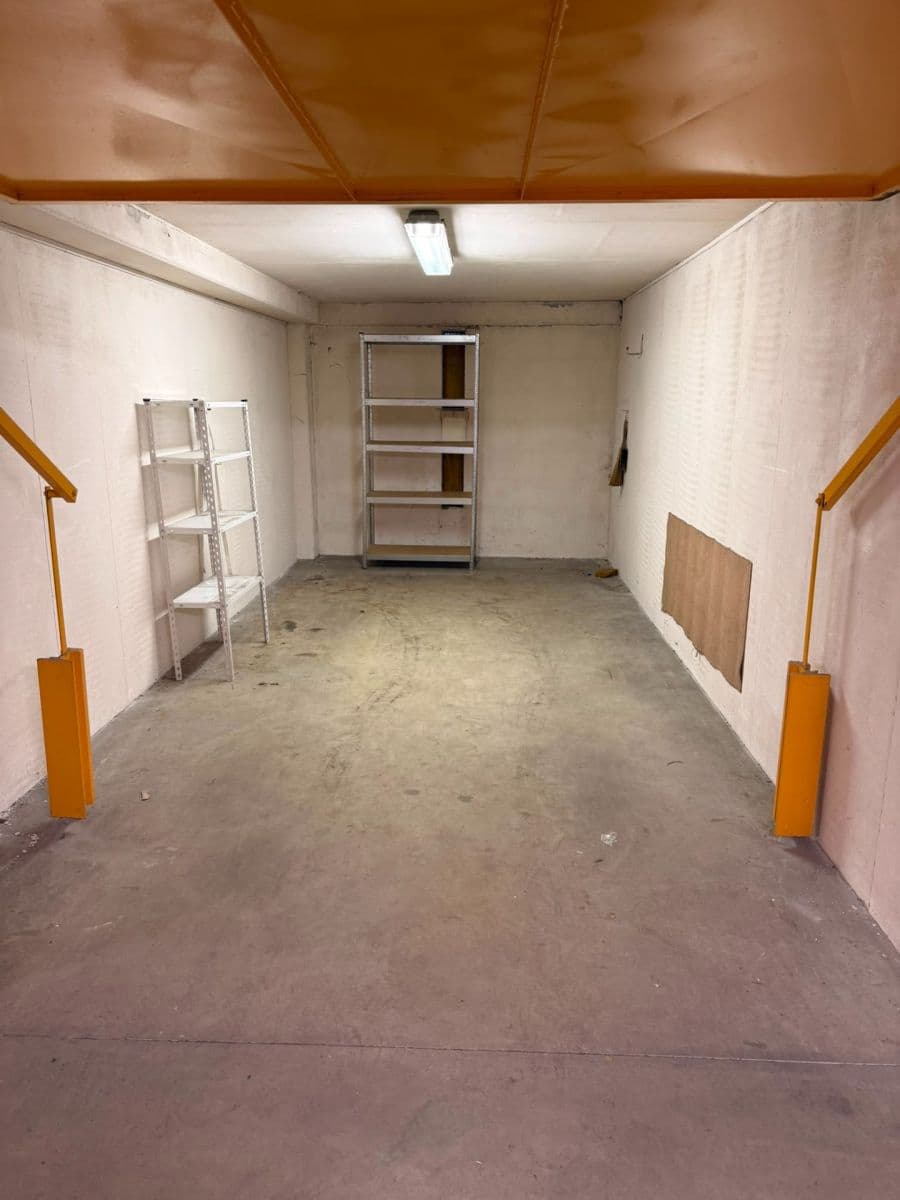 garage to rent, 19 m², Prague, Prague garage to rent, 19 m², Prague, Prague