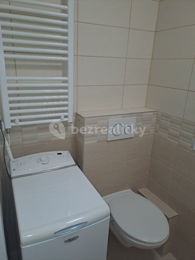 1 bedroom flat to rent, 32 m², Varnsdorfská, Prague, Prague 1 bedroom flat to rent, 32 m², Varnsdorfská, Prague, Prague