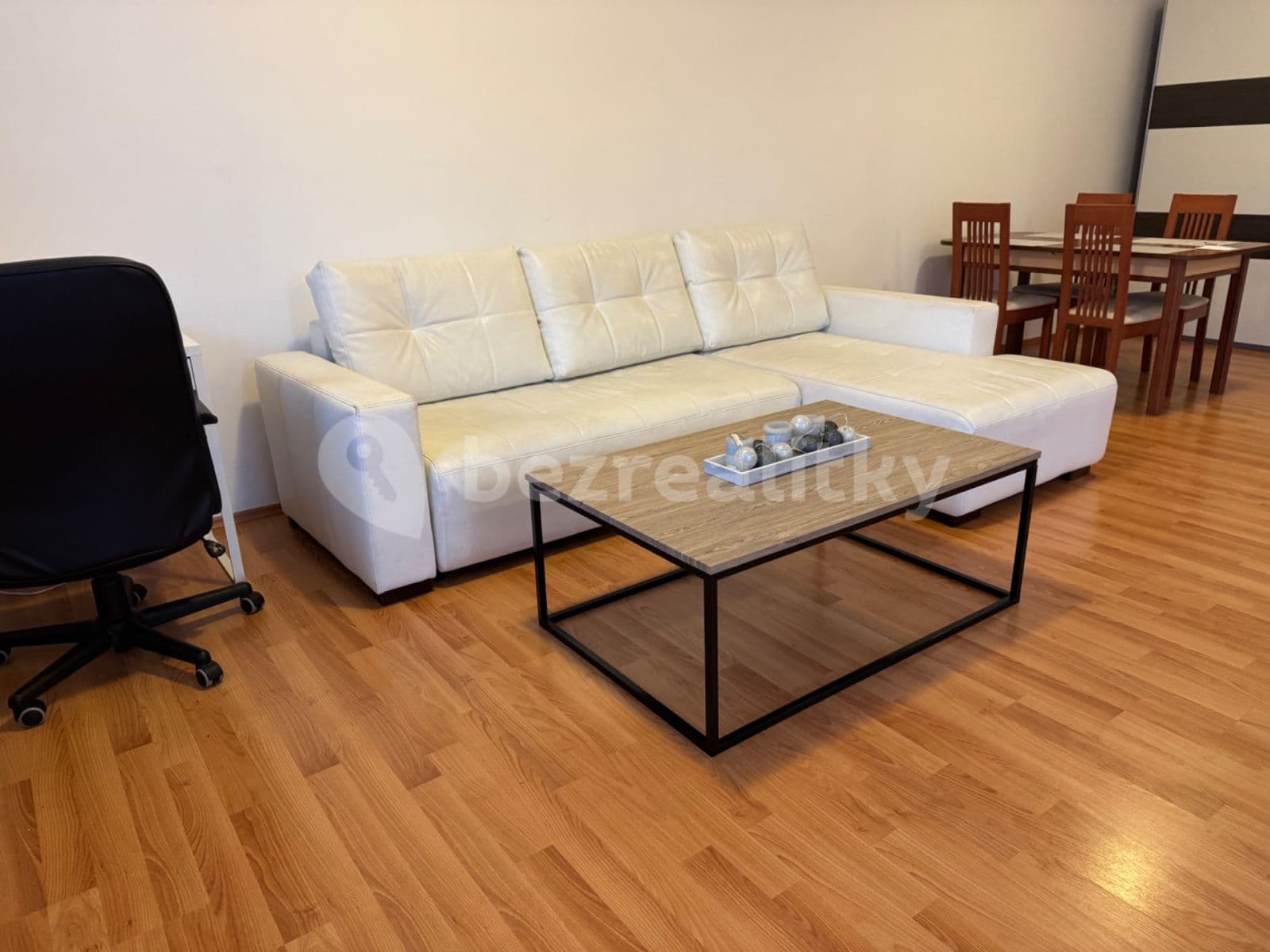 2 bedroom flat to rent, 81 m², Pivoňkova, Brno, Jihomoravský Region 2 bedroom flat to rent, 81 m², Pivoňkova, Brno, Jihomoravský Region