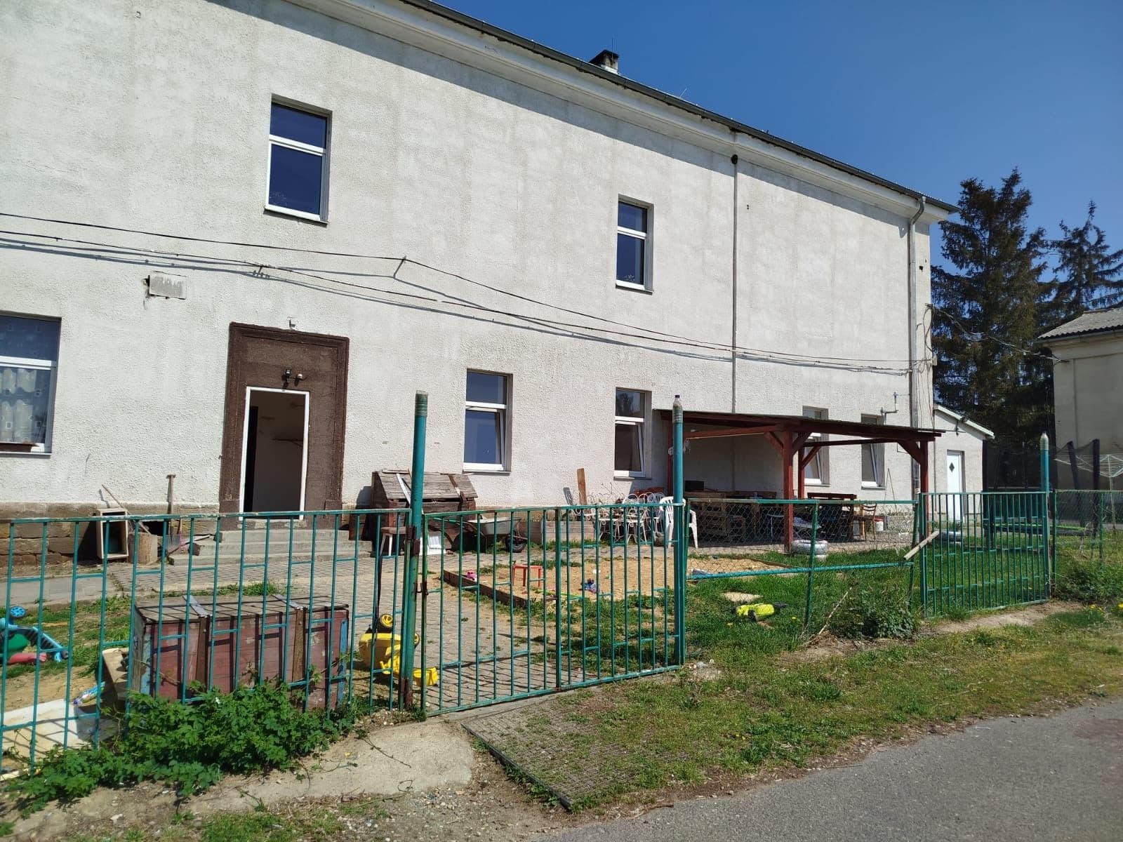 3 bedroom with open-plan kitchen flat to rent, 101 m², Hospozín, Středočeský Region 3 bedroom with open-plan kitchen flat to rent, 101 m², Hospozín, Středočeský Region