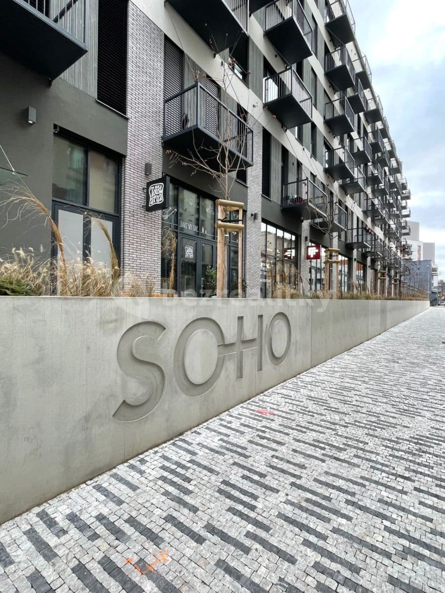 1 bedroom with open-plan kitchen flat to rent, 43 m², V Háji, Prague, Prague 1 bedroom with open-plan kitchen flat to rent, 43 m², V Háji, Prague, Prague